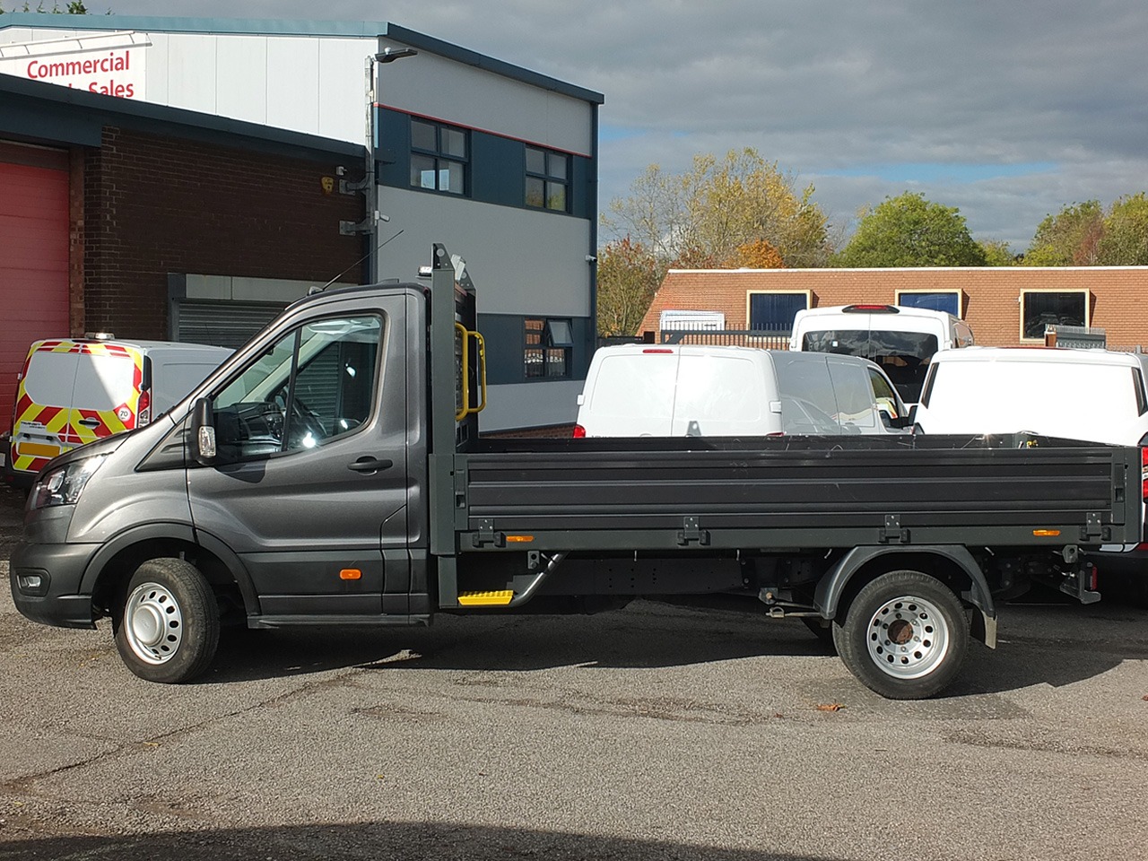 Used Ford Transit 2024 for sale - 76541363: Photo 2