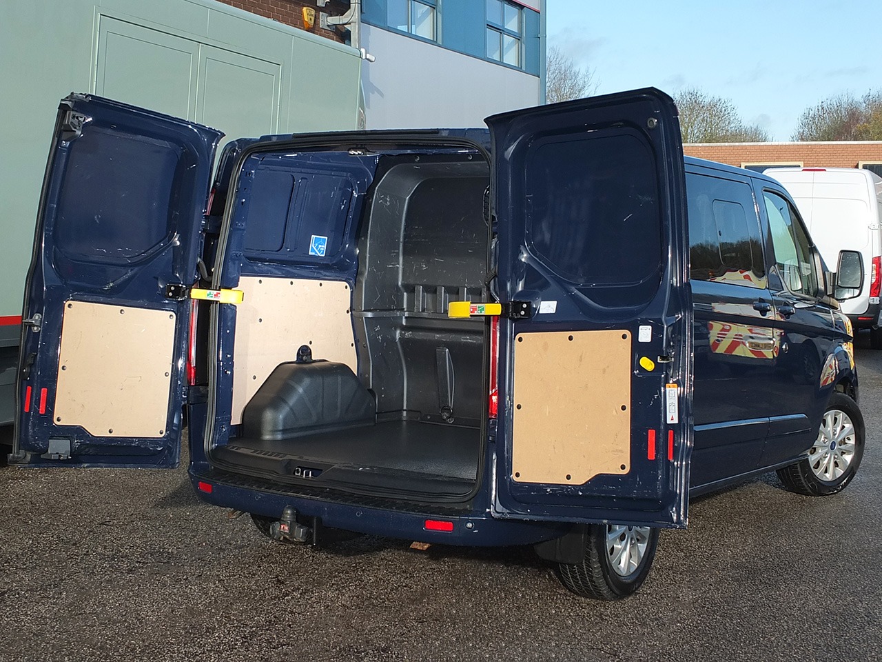 Used Ford Transit Custom 2019 for sale - 76766399: Photo 17