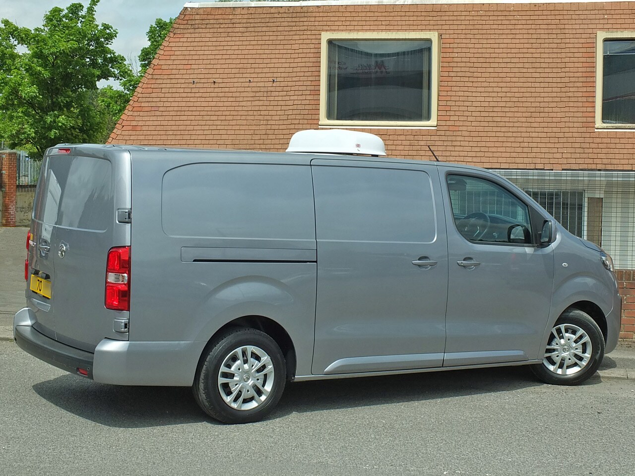 Vehicle 21