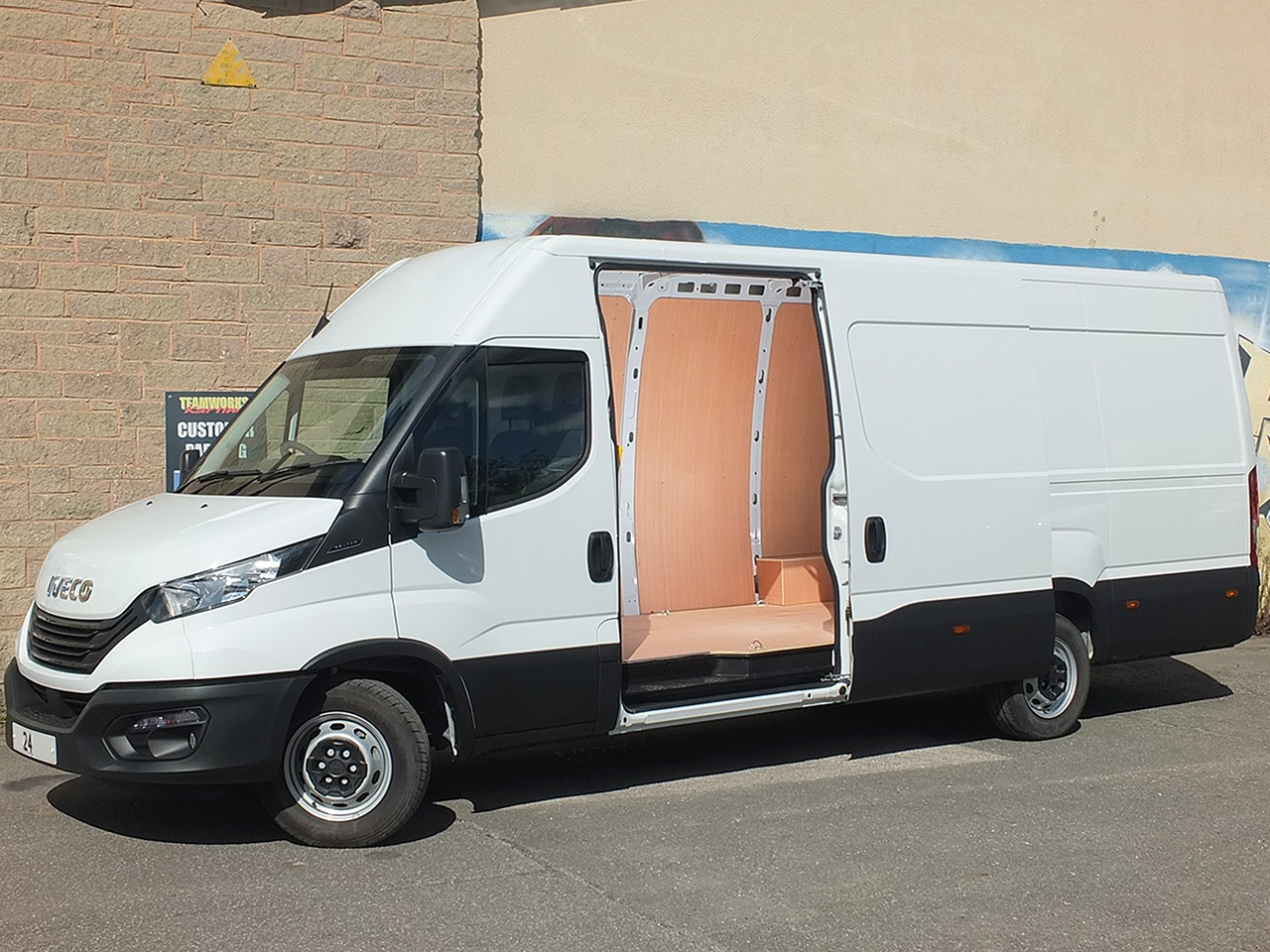Used Iveco Daily 2024 for sale - 75994805: Photo 4