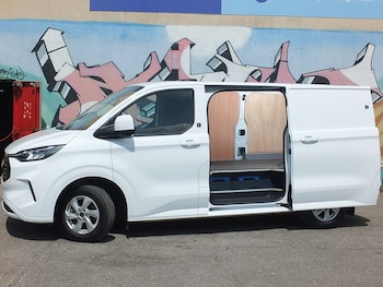 Used Ford Transit Custom 2024 for sale - 79331665: Photo