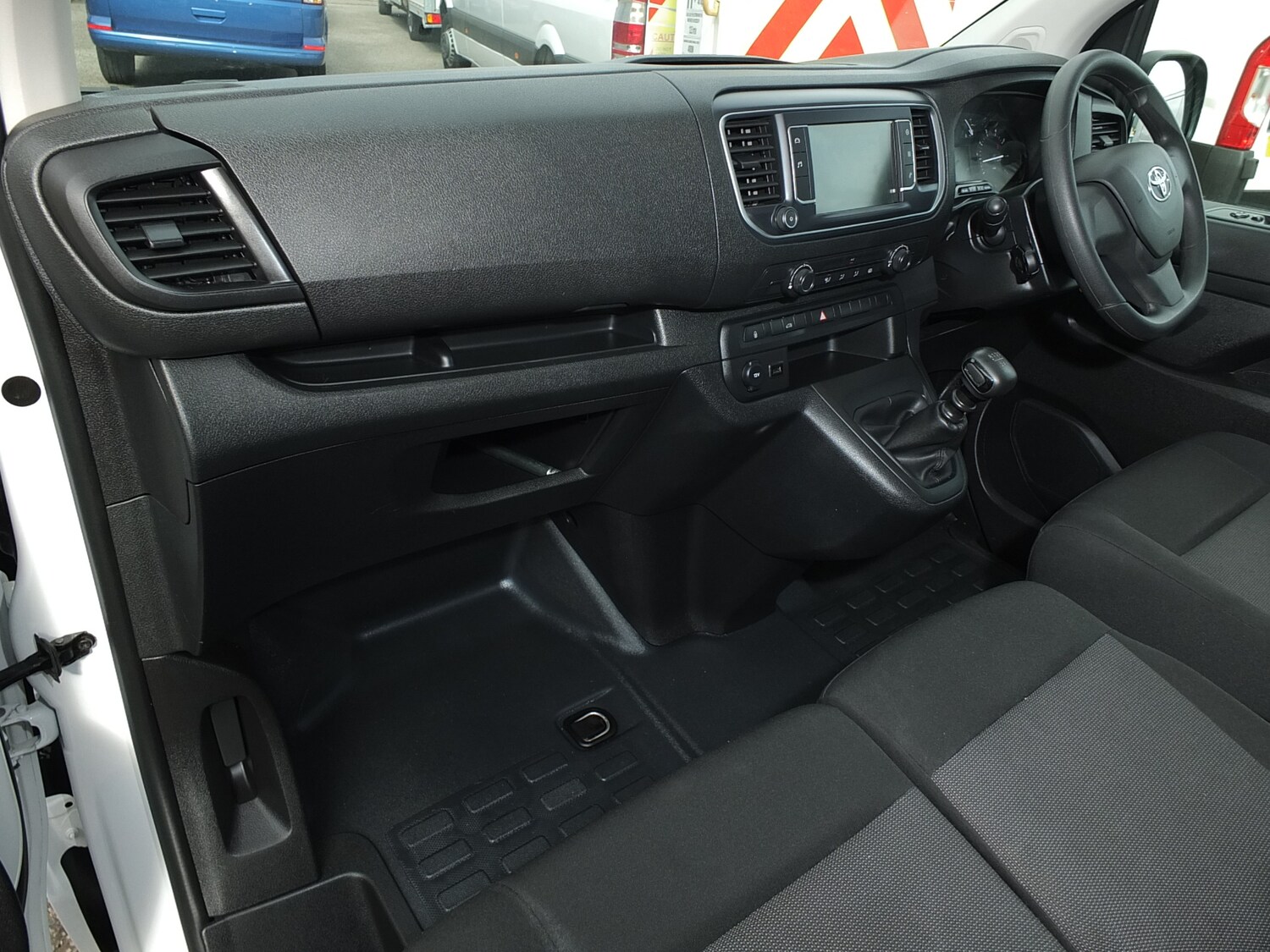 Used Toyota ProAce 2023 for sale - 72627130: Photo 18