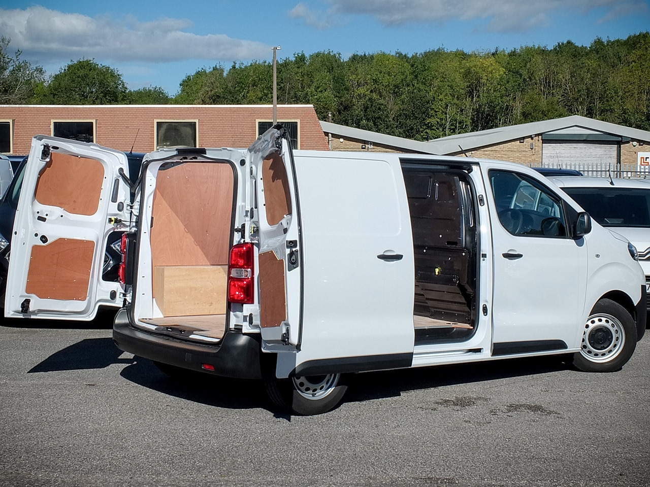 Used Toyota ProAce 2023 for sale - 72627130: Photo 21