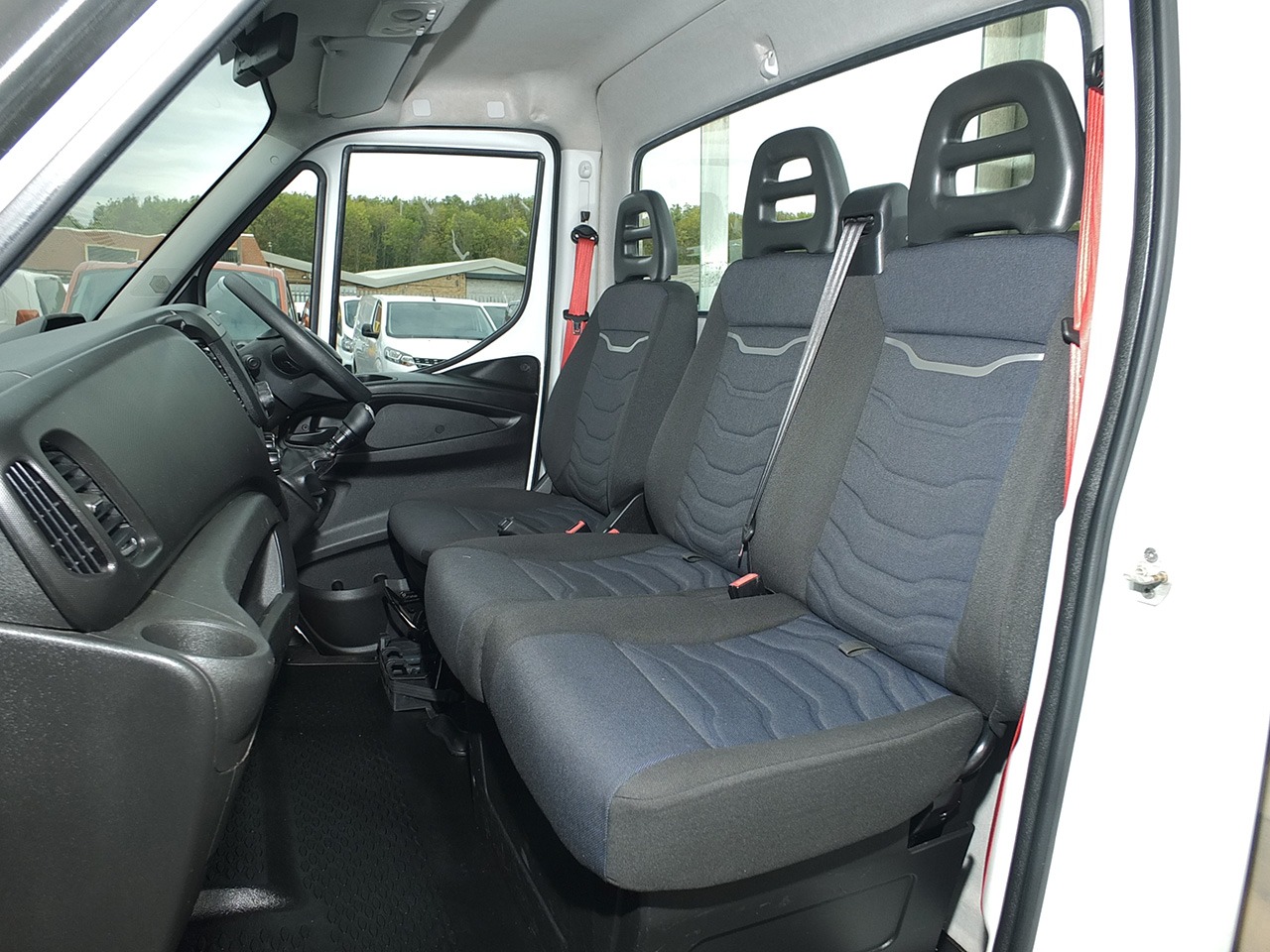 Used Iveco Daily 2021 for sale - 76252333: Photo 4