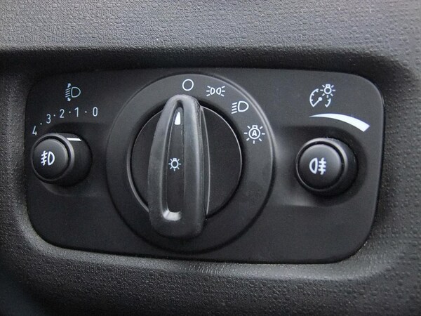 Used Ford Fiesta Van 2016 for sale - 69069864: Photo 14