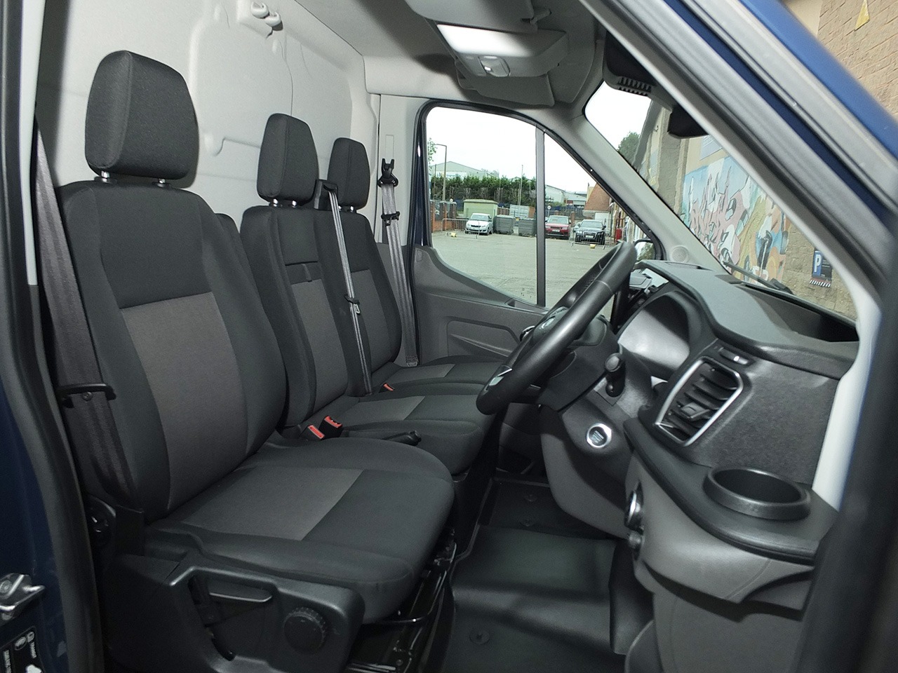Used Ford Transit 2023 for sale - 76352184: Photo 12