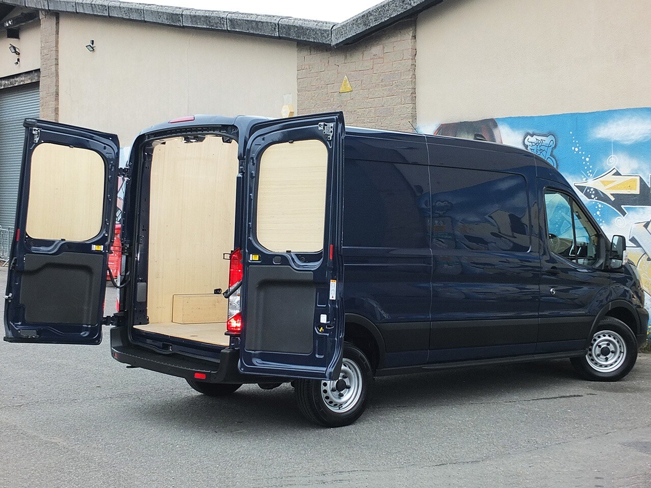 Used Ford Transit 2023 for sale - 76352184: Photo 6