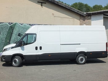 Used Iveco Daily 2025 for sale - 79330337: Photo