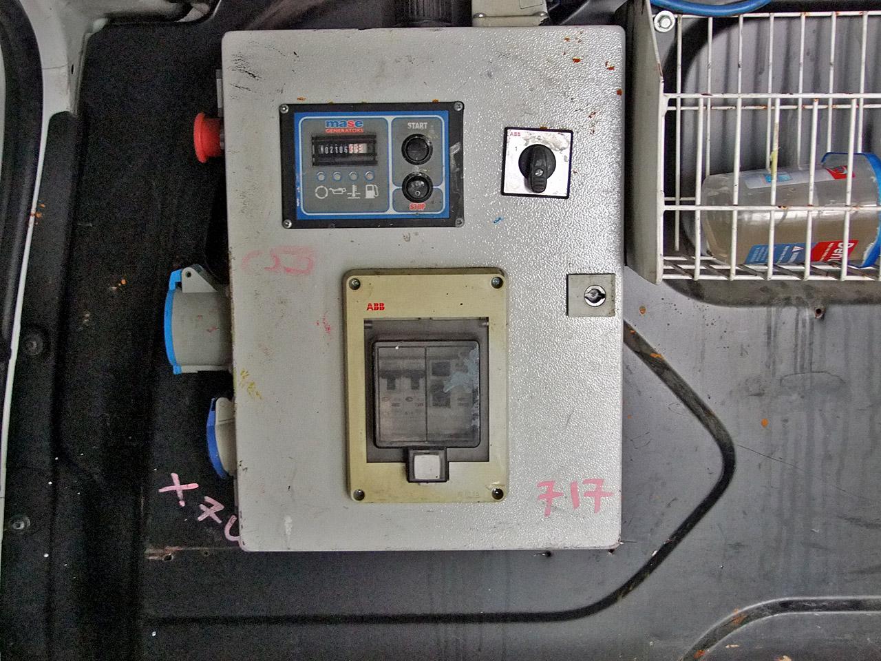 Vehicle 21