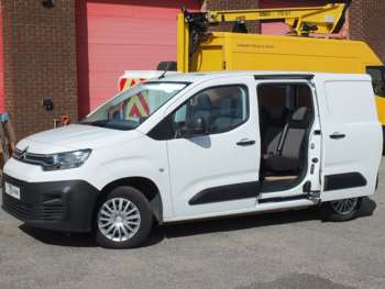 Used Citroen Berlingo 2020 for sale - 73021115: Photo