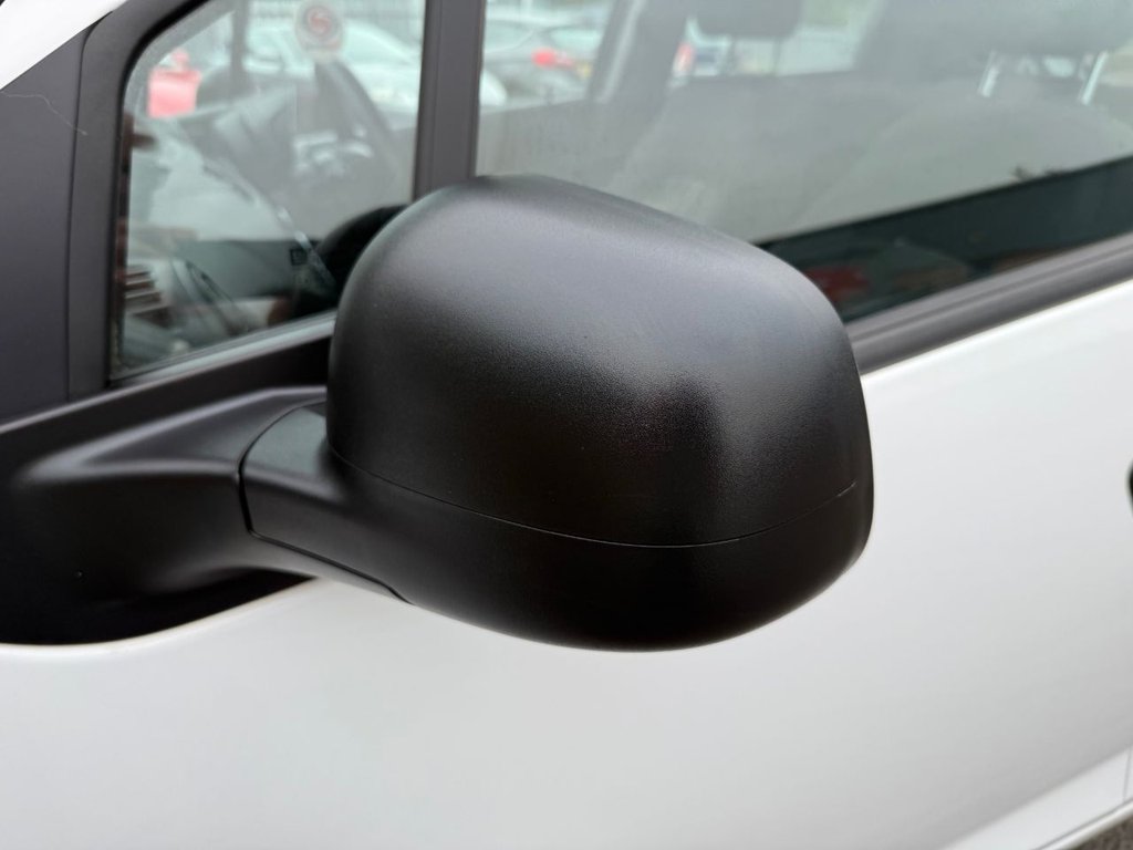 Used Chevrolet Spark 2013 for sale - 76381527: Photo 11