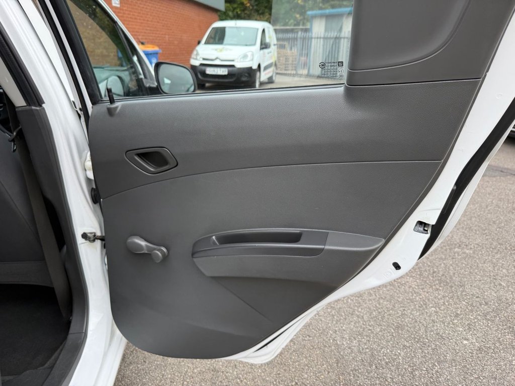 Used Chevrolet Spark 2013 for sale - 76381527: Photo 24