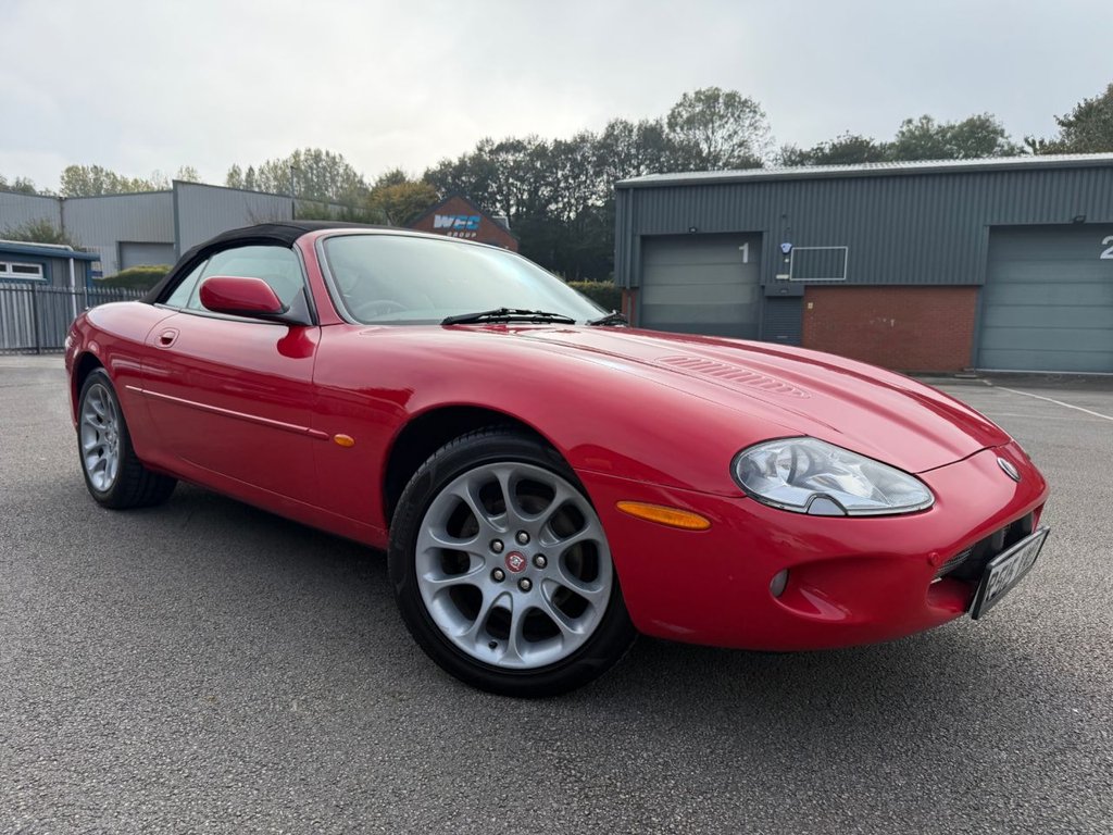 Used Jaguar XKR 1998 for sale - 76509674: Photo 1