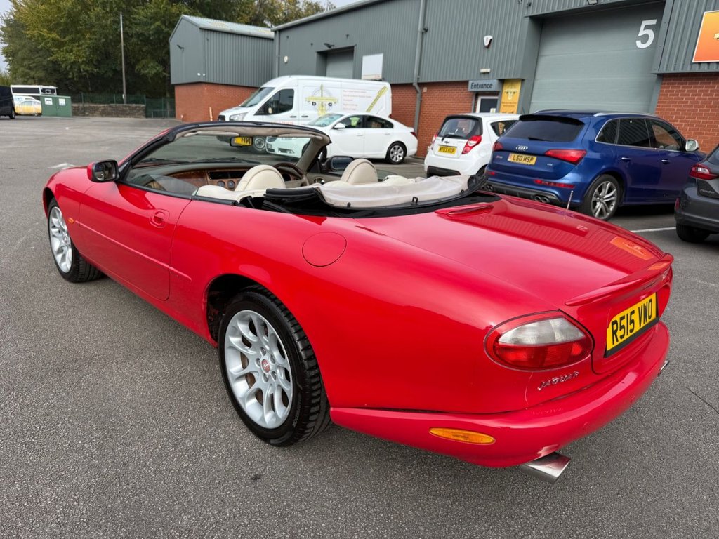 Used Jaguar XKR 1998 for sale - 76509674: Photo 16