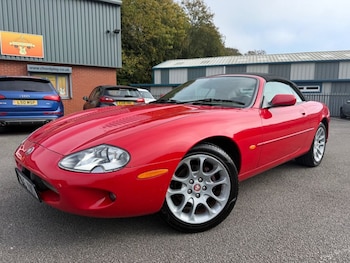 Used Jaguar XKR 1998 for sale - 76509674: Photo
