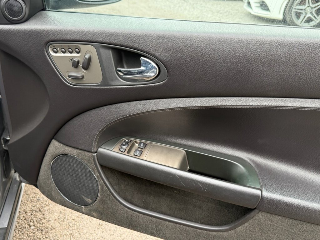 Used Jaguar XK 2008 for sale - 76105763: Photo 26