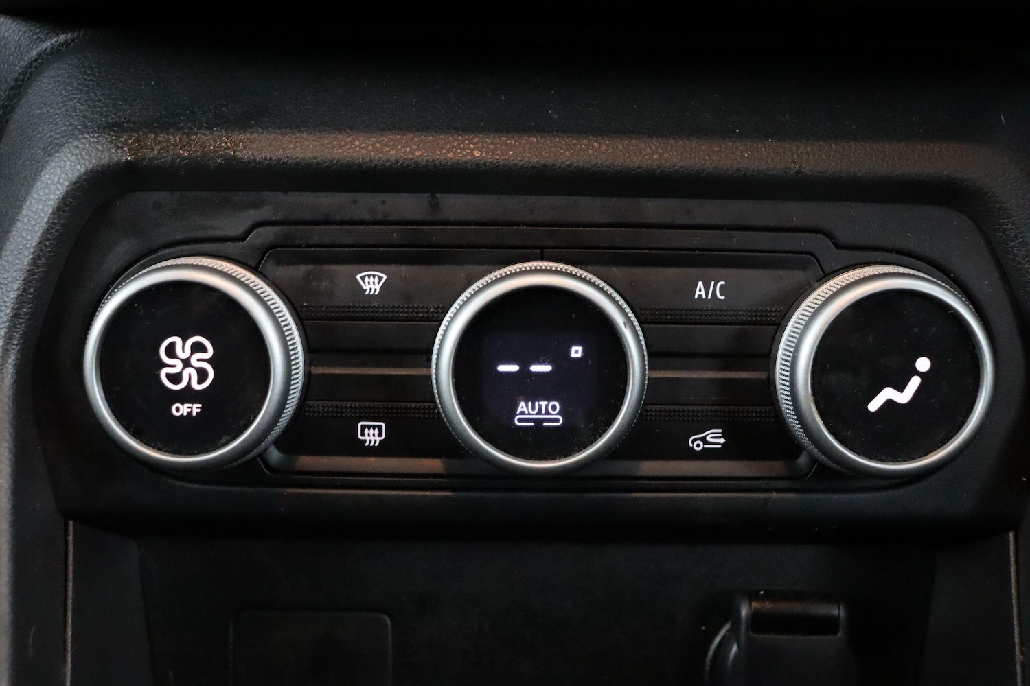 Used Dacia Jogger 2024 for sale - 77253684: Photo 22