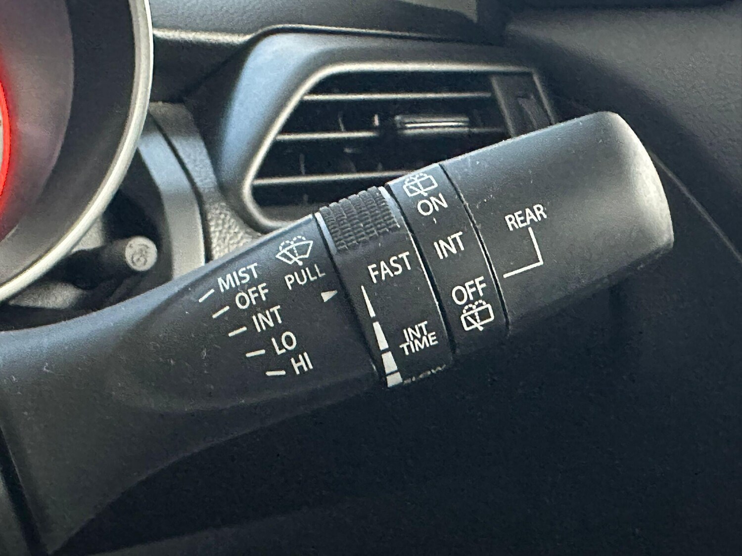 Used Suzuki Swift 2023 for sale - 76214204: Photo 23