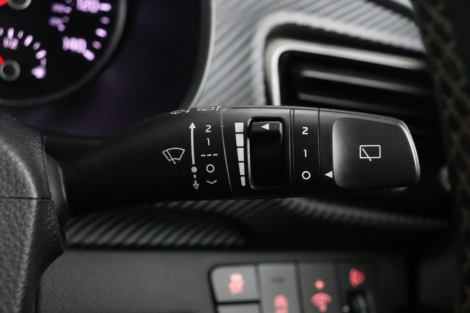 Used Kia Stonic 2022 for sale - 76597157: Photo 19