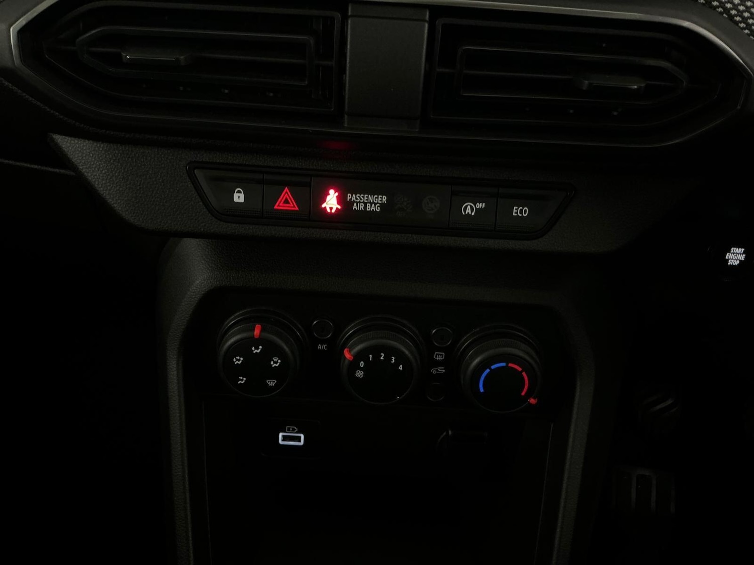 Used Dacia Sandero 2021 for sale - 76550905: Photo 17