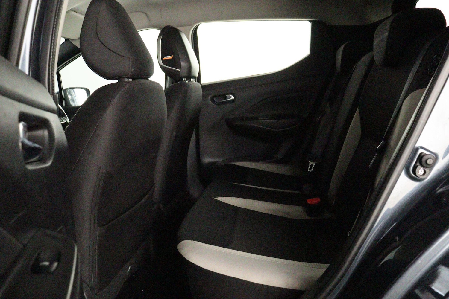 Used Nissan Micra 2022 for sale - 76361106: Photo 12