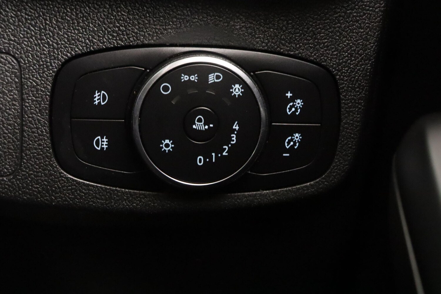 Used Ford Focus 2021 for sale - 76634153: Photo 18