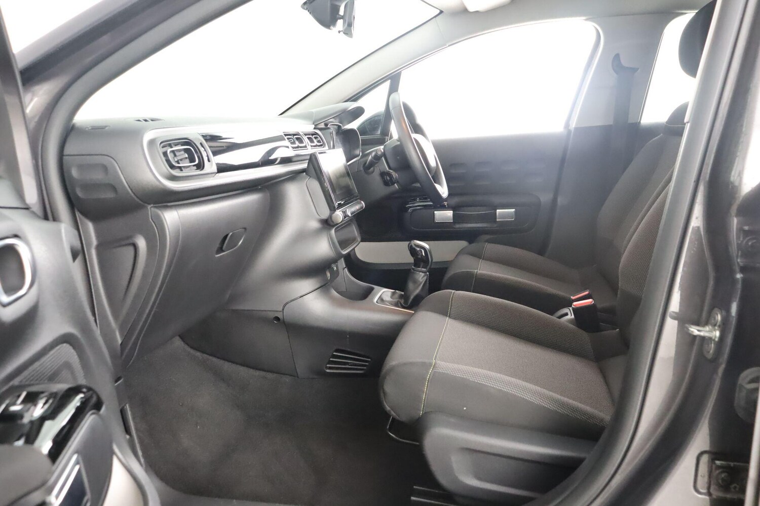 Used Citroen C3 2024 for sale - 76701155: Photo 11