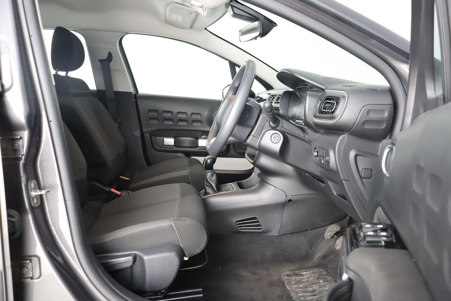 Used Citroen C3 2024 for sale - 76701155: Photo 12