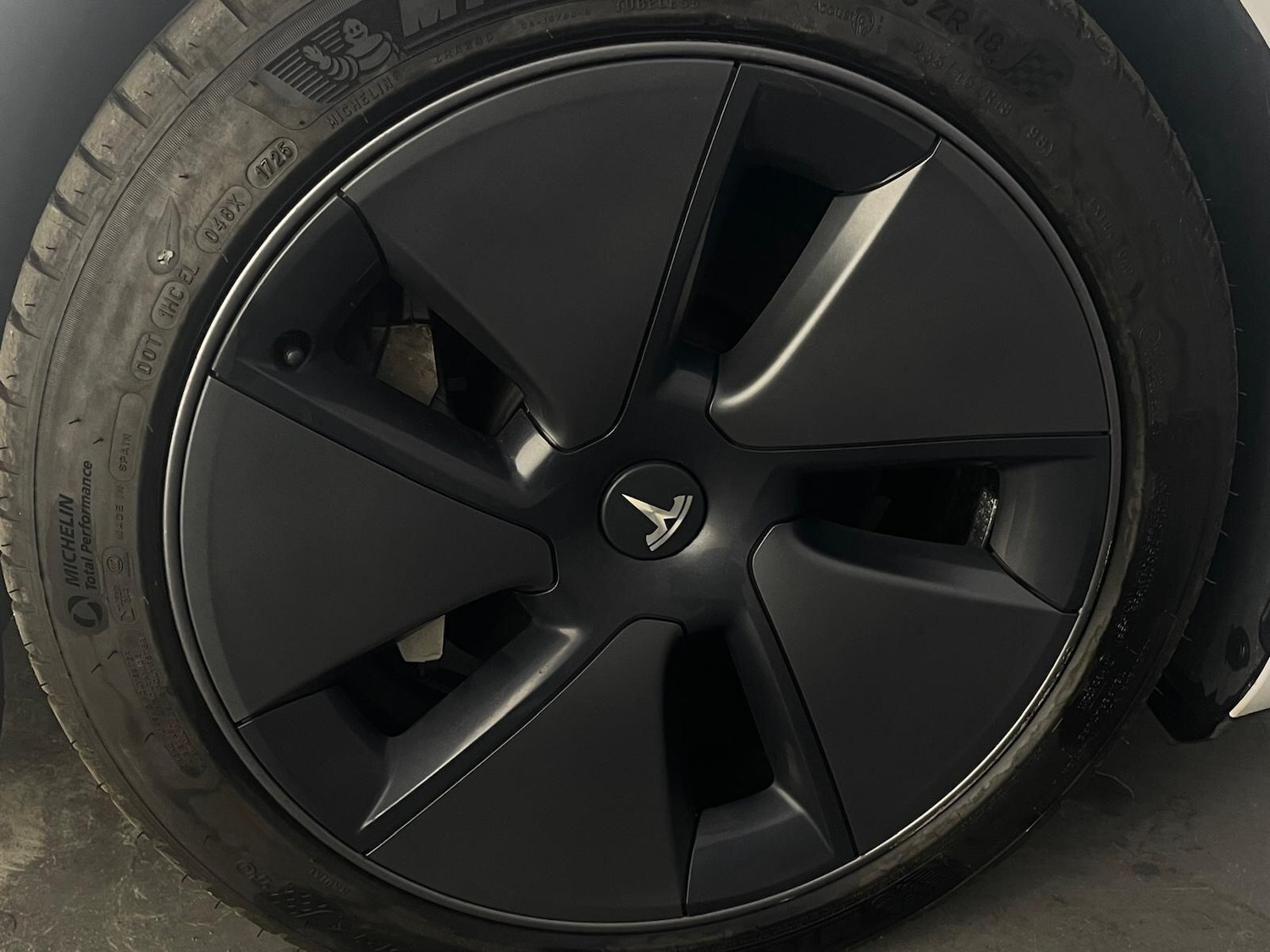 Used Tesla Model 3 2021 for sale - 76072690: Photo 32