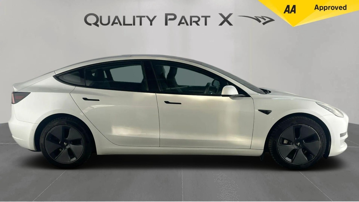 Used Tesla Model 3 2022 for sale - 76137332: Photo 2