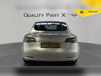 Used Tesla Model 3 2022 for sale - 76137332: Photo 4