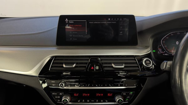 Used BMW 5 Series 2019 for sale - 76189462: Photo 27
