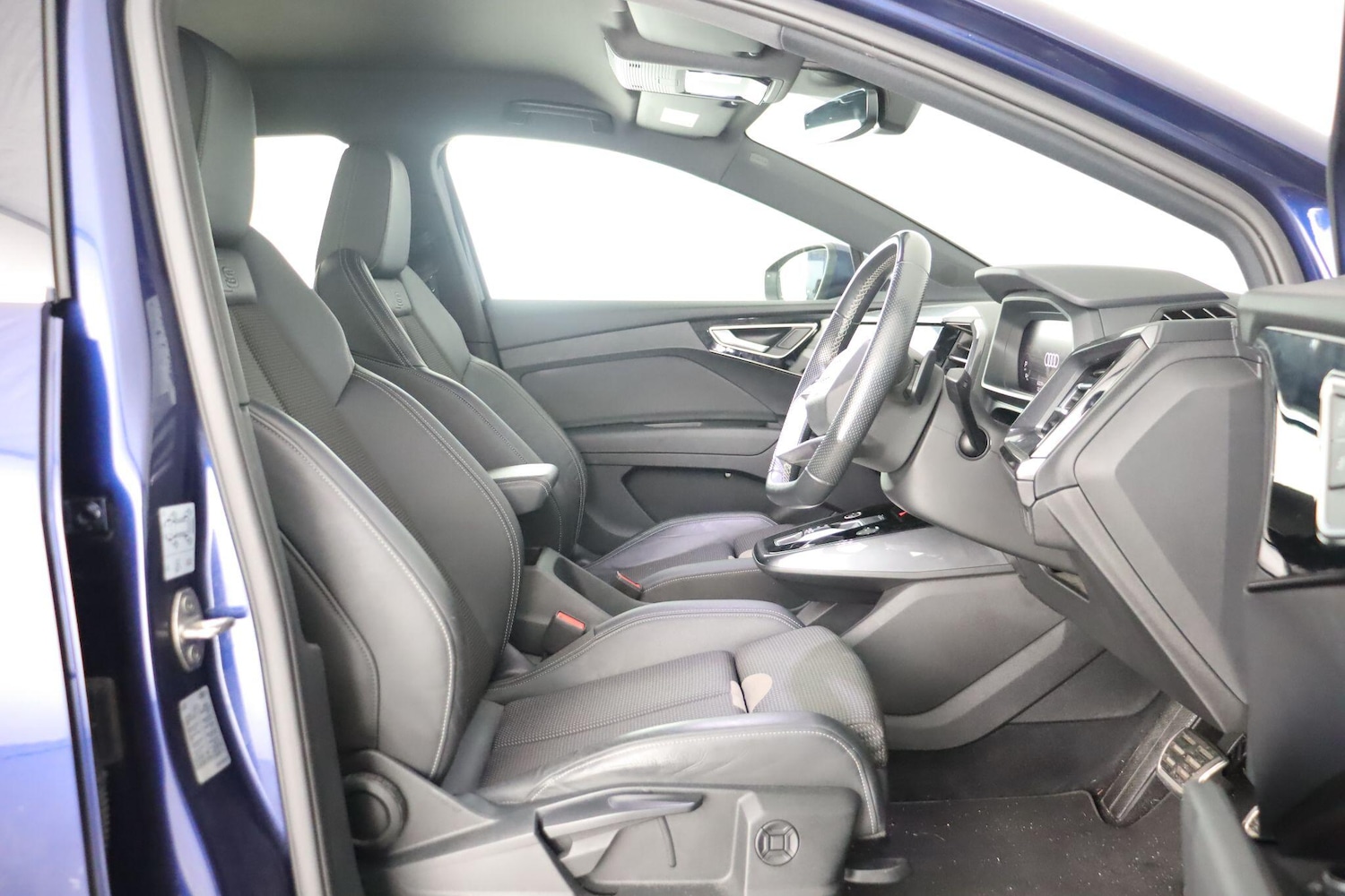 Used Audi Q4 e-tron 2021 for sale - 77015573: Photo 12