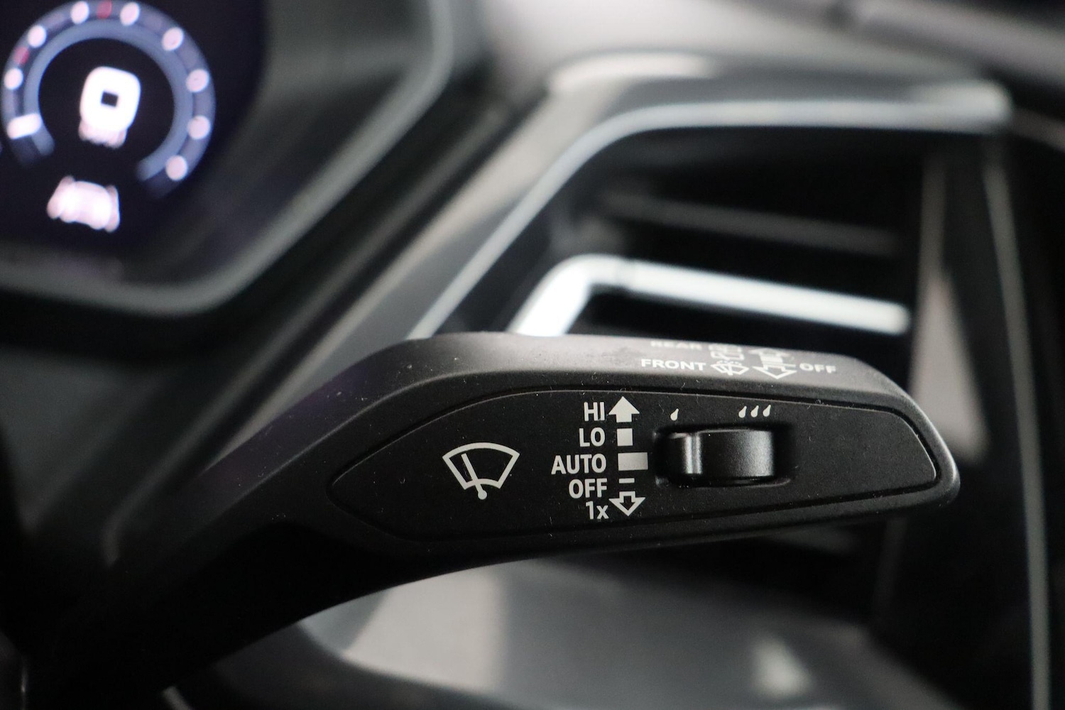 Used Audi Q4 e-tron 2021 for sale - 77015573: Photo 22