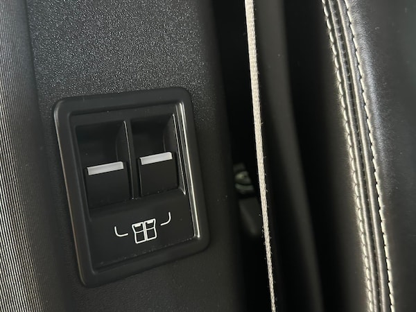 Used Land Rover Discovery 2019 for sale - 75311270: Photo 25
