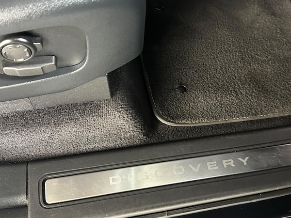 Used Land Rover Discovery 2019 for sale - 75311270: Photo 30
