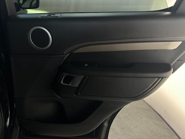 Used Land Rover Discovery 2019 for sale - 75311270: Photo 46
