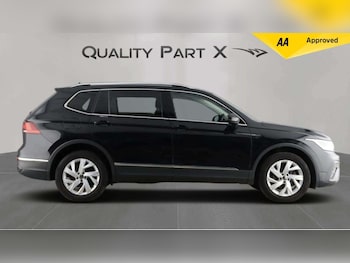 Used Volkswagen Tiguan Allspace 2023 for sale - 78250268: Photo