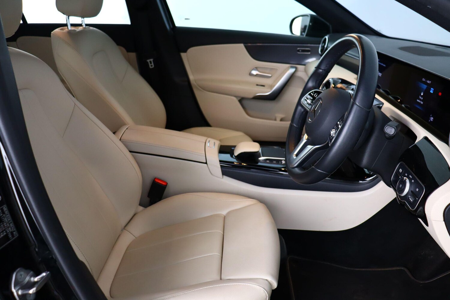 Used Mercedes-Benz A-Class 2022 for sale - 78157532: Photo 12