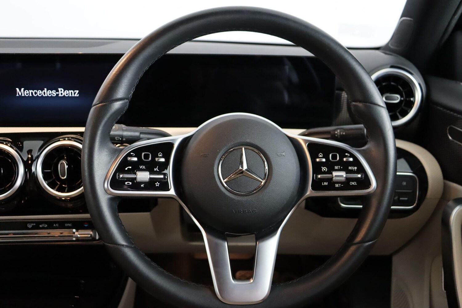 Used Mercedes-Benz A-Class 2022 for sale - 78157532: Photo 9