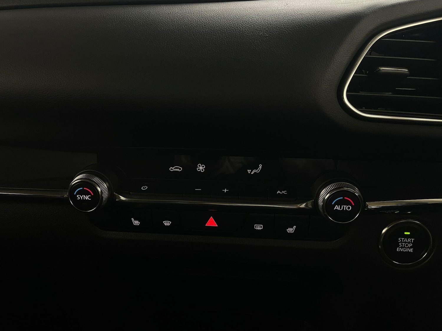 Used Mazda CX-30 2023 for sale - 76295259: Photo 20