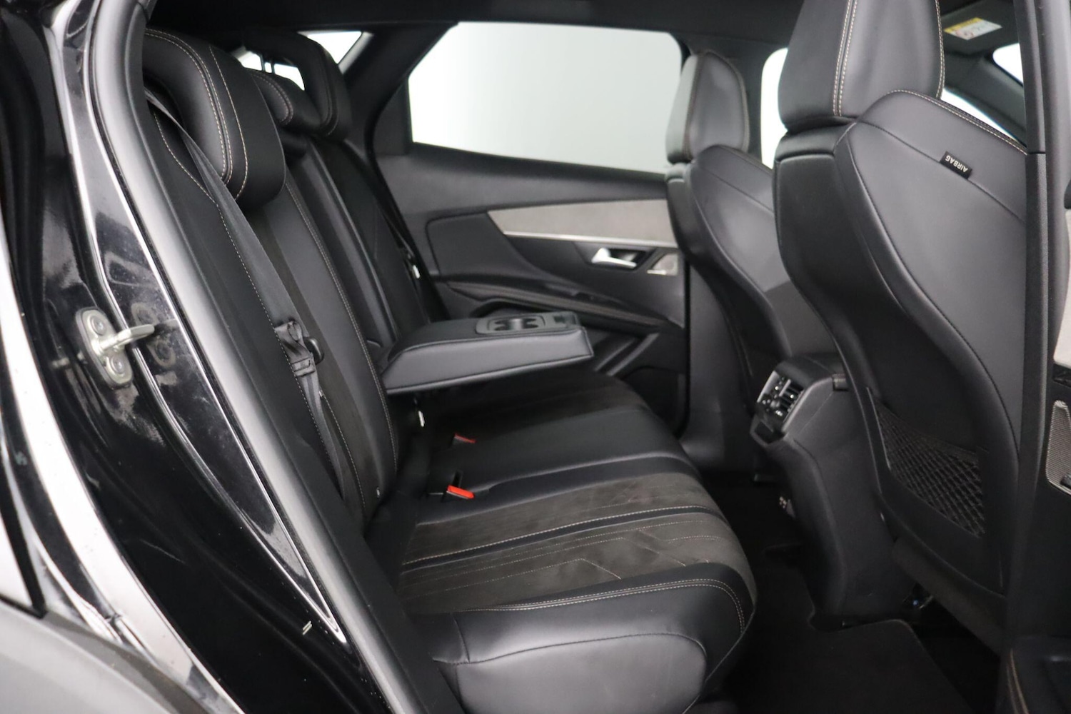 Used Peugeot 3008 2022 for sale - 76584480: Photo 14