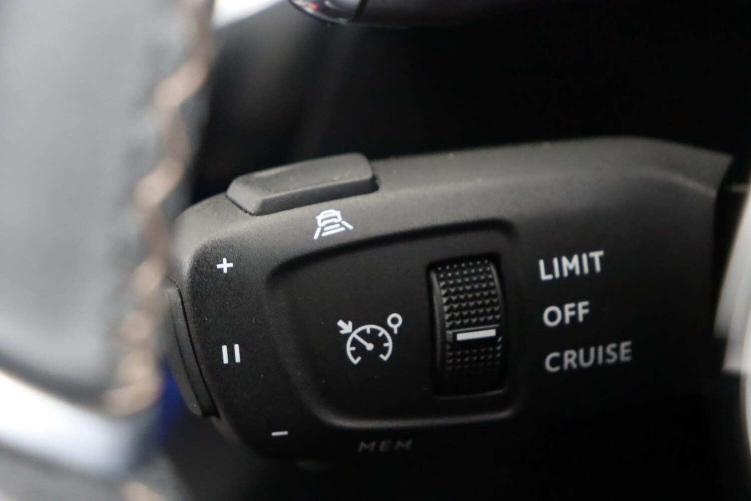 Used Peugeot 3008 2022 for sale - 76584480: Photo 22