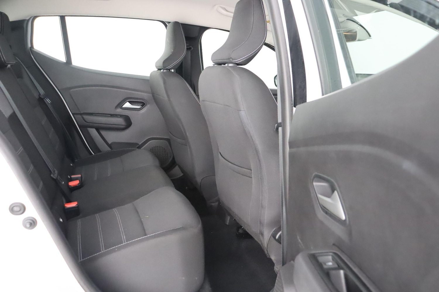 Used Dacia Sandero 2023 for sale - 76522240: Photo 13