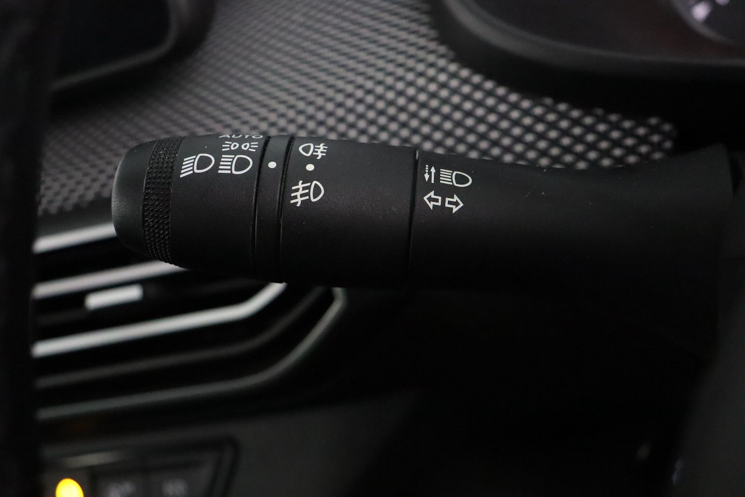 Used Dacia Sandero 2023 for sale - 76522240: Photo 20