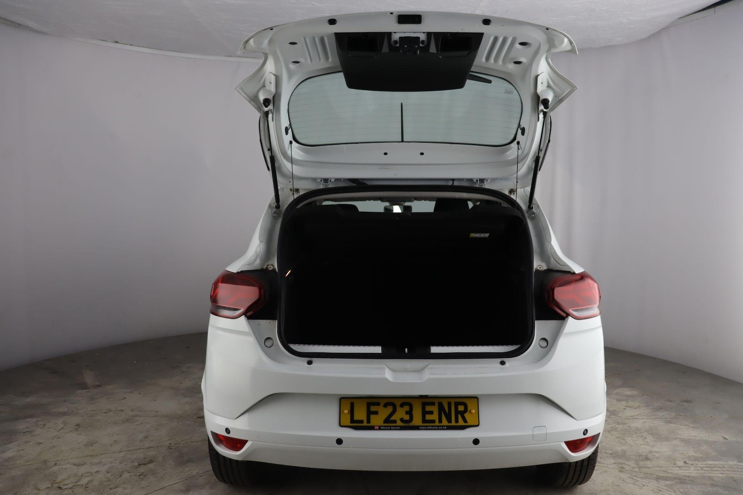 Used Dacia Sandero 2023 for sale - 76522240: Photo 25