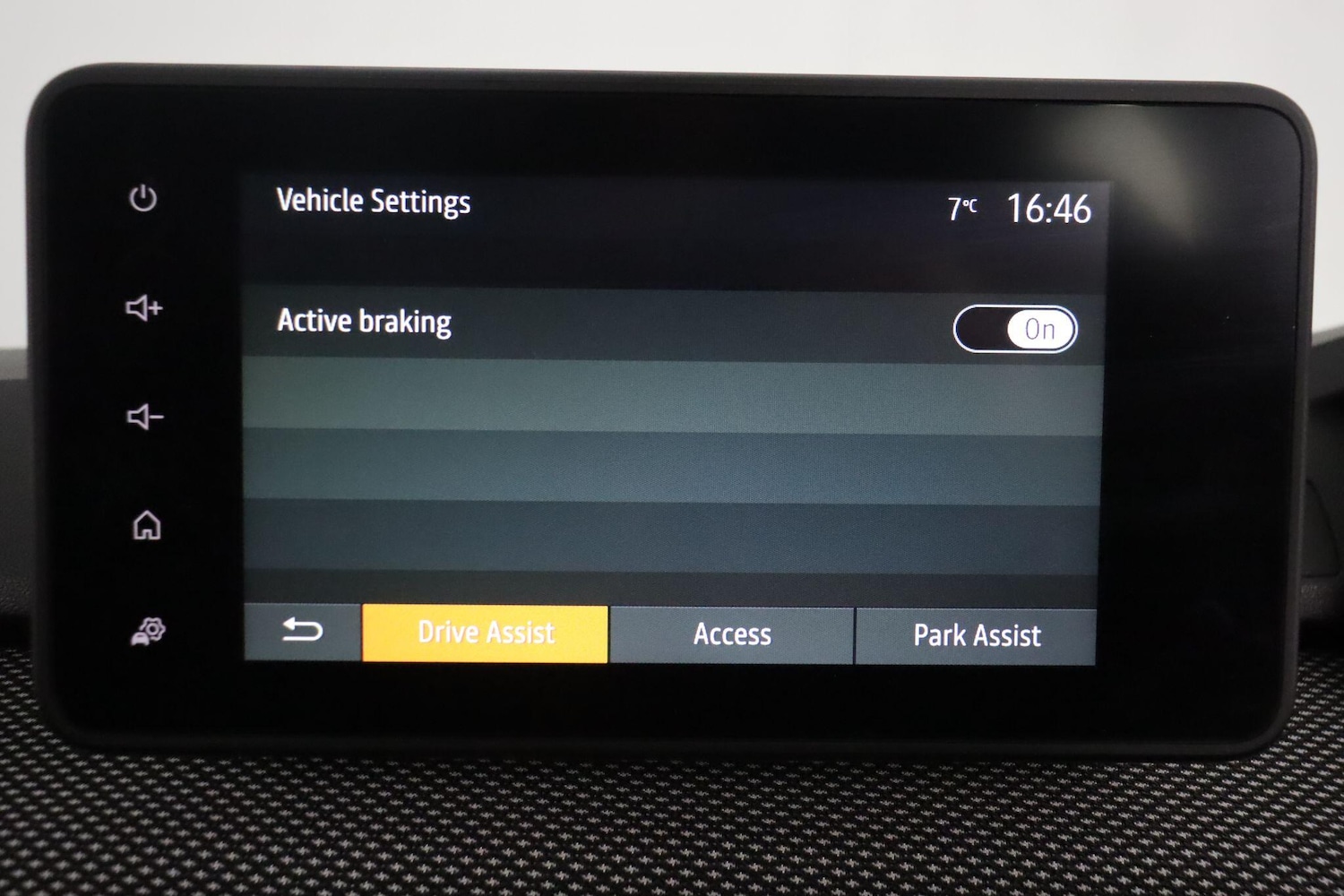 Used Dacia Sandero 2023 for sale - 76522240: Photo 32