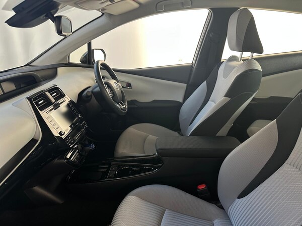 Used Toyota Prius 2022 for sale - 75989787: Photo 12