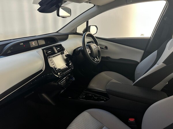 Used Toyota Prius 2022 for sale - 75989787: Photo 13