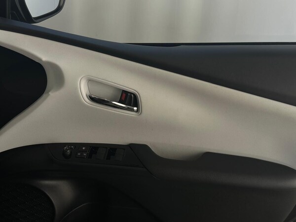 Used Toyota Prius 2022 for sale - 75989787: Photo 34